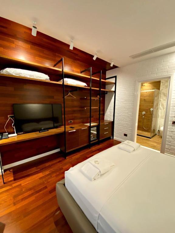 Crown Boutique Hotel Durrës Exterior foto